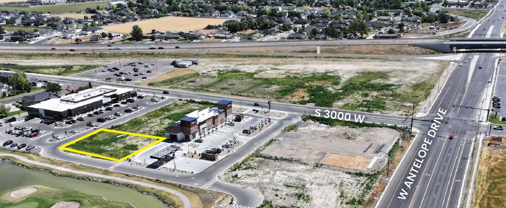 1604 S 3000 W, Syracuse, UT à louer - Photo du bâtiment - Image 1 de 2