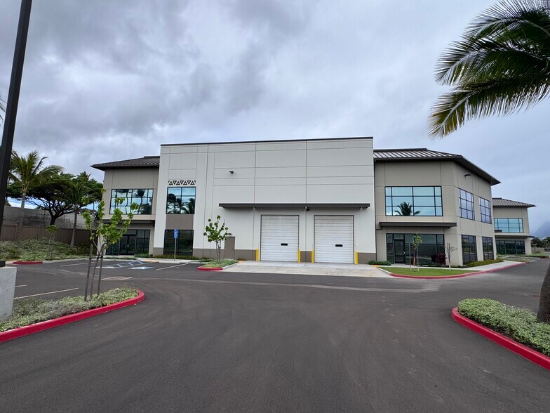 250 Lauo Loop, Kahului, HI à louer - Photo du bâtiment - Image 2 de 31