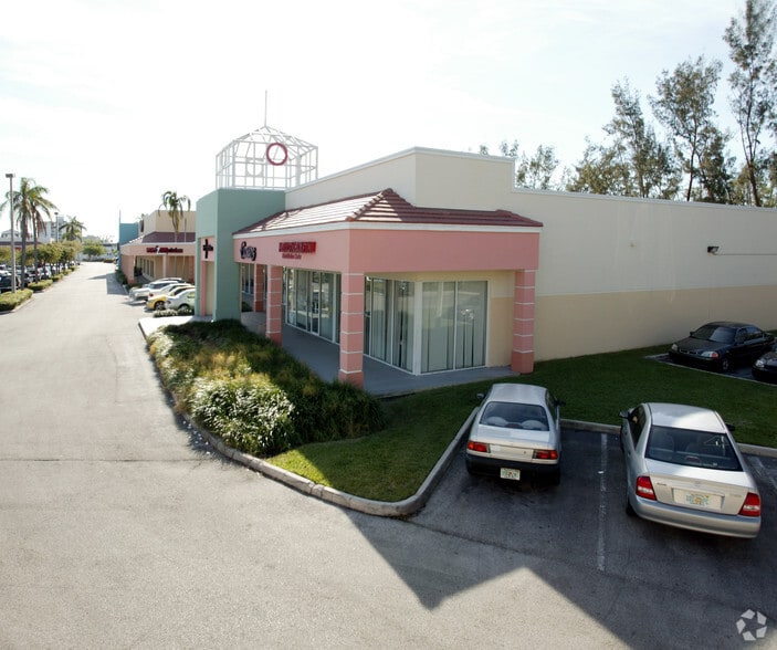 13130-13302 Biscayne Blvd, North Miami, FL for lease - Building Photo - Image 2 of 21
