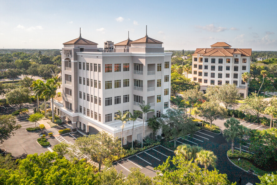 8625 Tamiami Trl N, Naples, FL à louer - Photo du b timent - Image 3 de 14