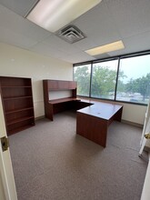 653 Skippack Pike, Blue Bell, PA for lease Interior Photo- Image 2 of 8