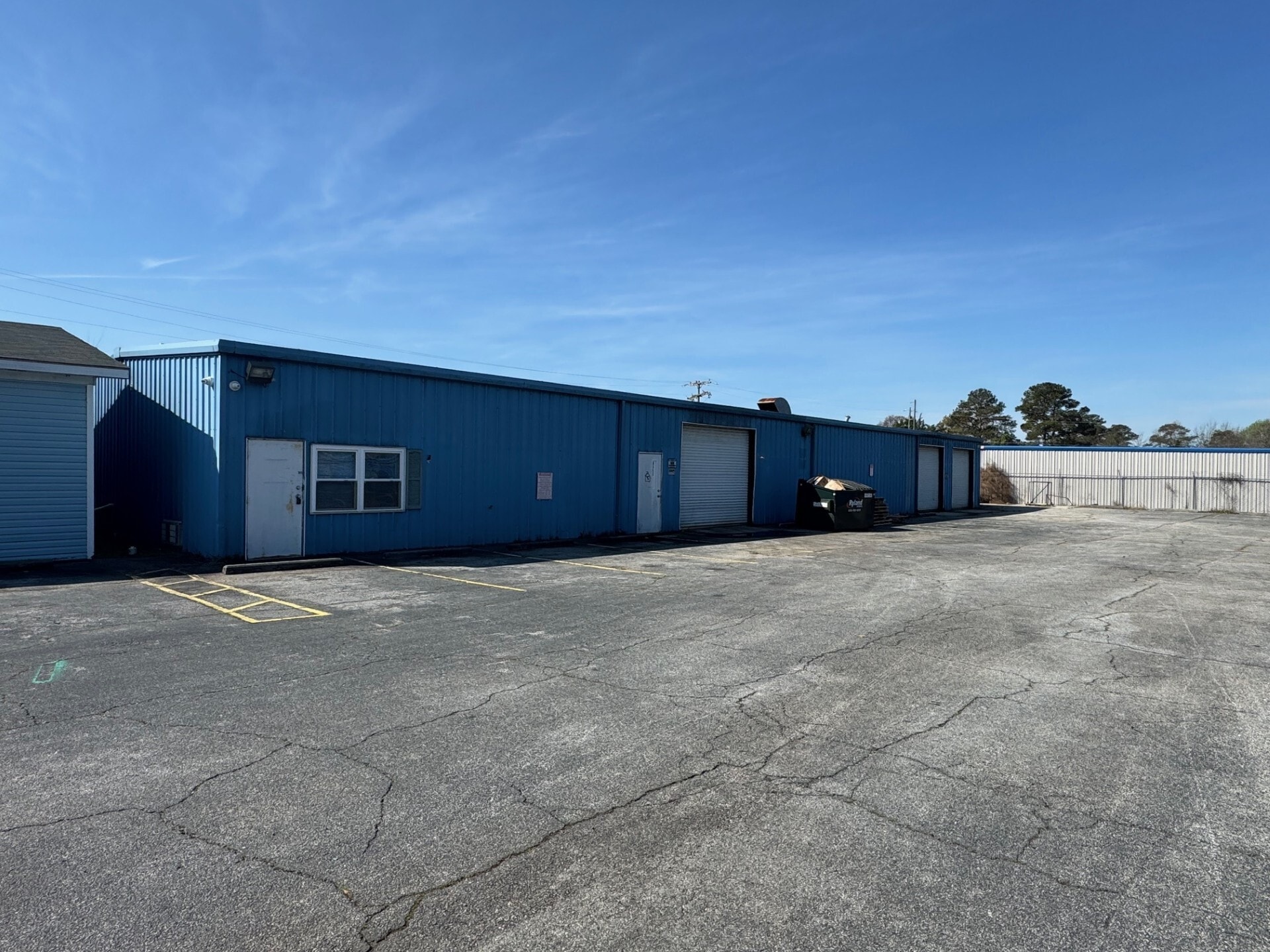 951 Carl Vinson Pky, Centerville, GA for lease Primary Photo- Image 1 of 6