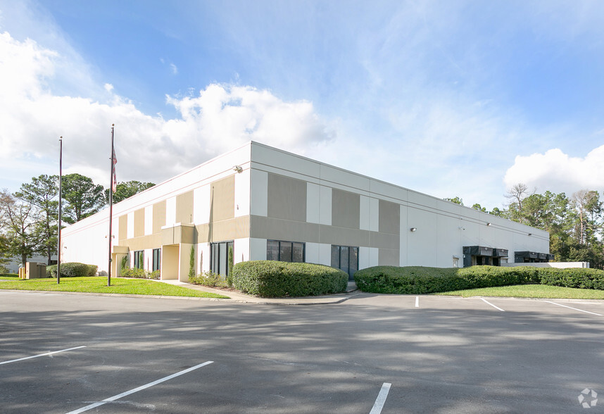 1333 Tradeport Dr, Jacksonville, FL for sale - Building Photo - Image 1 of 1