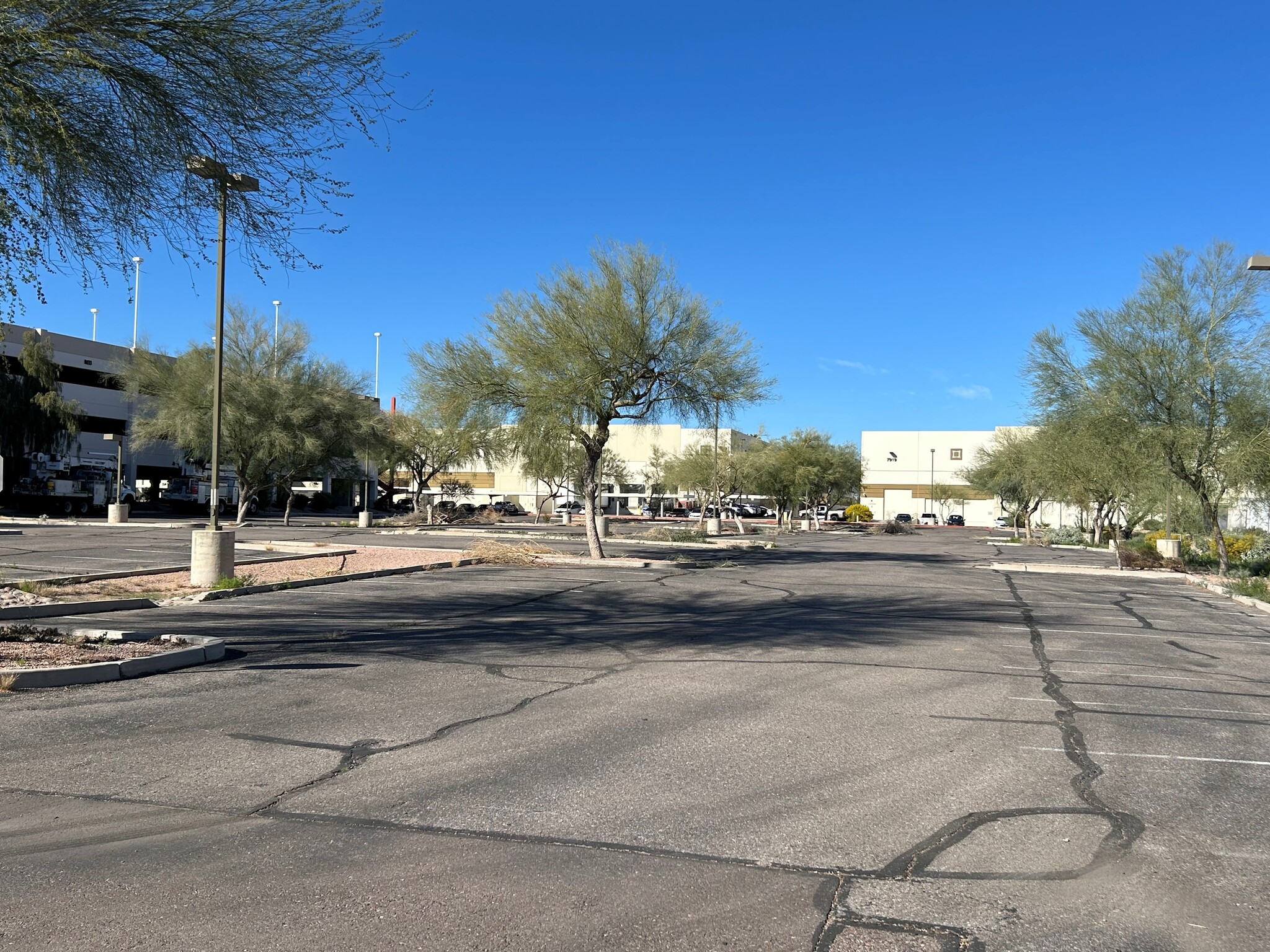 8133 Hardy Dr, Tempe, AZ for lease Primary Photo- Image 1 of 2