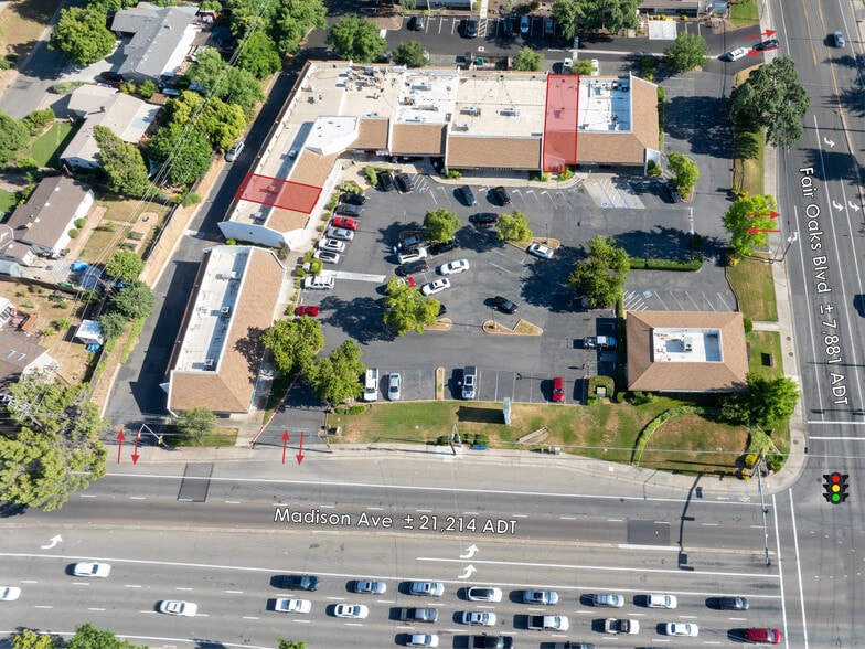 8100 Madison Ave, Fair Oaks, CA à louer - Photo du bâtiment - Image 2 de 7