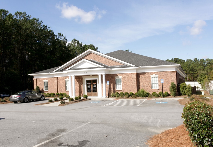 3780 Us-17 Hwy, Richmond Hill, GA for sale - Primary Photo - Image 1 of 1