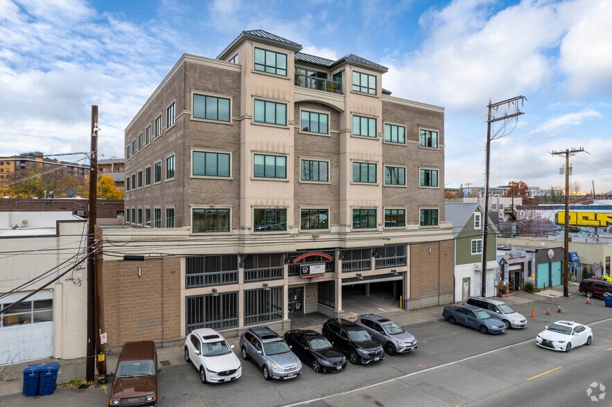 5470 Shilshole Ave NW, Seattle, WA à louer - Photo du bâtiment - Image 2 de 5