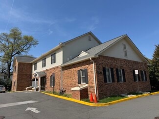 Plus de détails pour 3538 Moncure Ave, Falls Church, VA - Spécialité à vendre