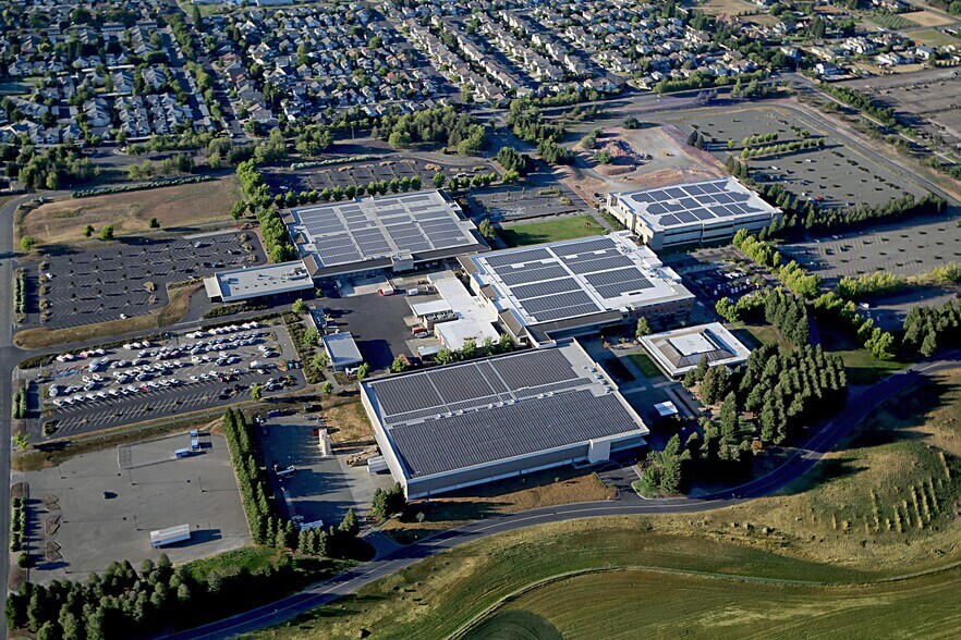 1400-1500 Valley House Dr, Rohnert Park, CA à louer - Aérien - Image 2 de 20