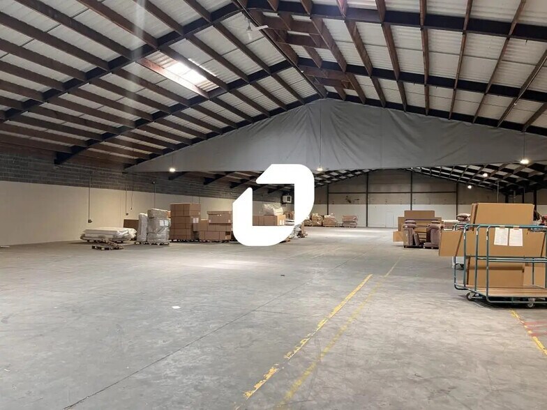 47 Rue De Reckem, Neuville-en-Ferrain à louer - Photo du bâtiment - Image 3 de 8