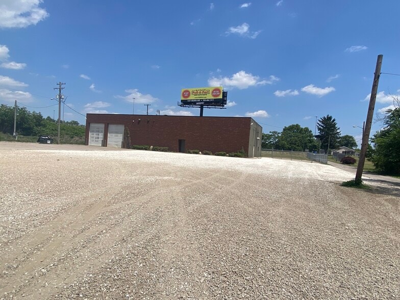 1306 Purney Ct SE, Canton, OH for lease - Building Photo - Image 1 of 3