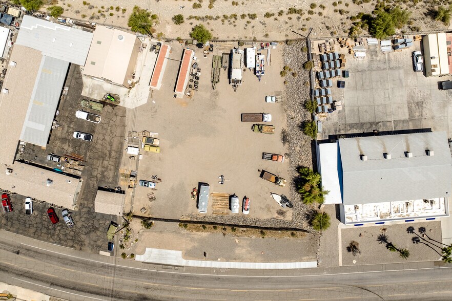 1790 Industrial Blvd, Lake Havasu City, AZ à louer - Photo du bâtiment - Image 3 de 5
