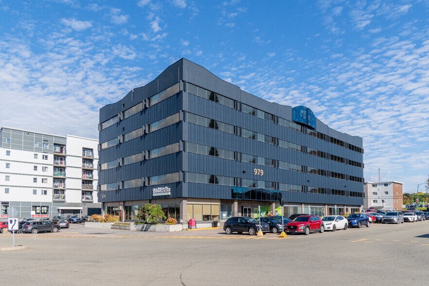 979 Av De Bourgogne, Québec, QC à louer - Photo du bâtiment - Image 1 de 5