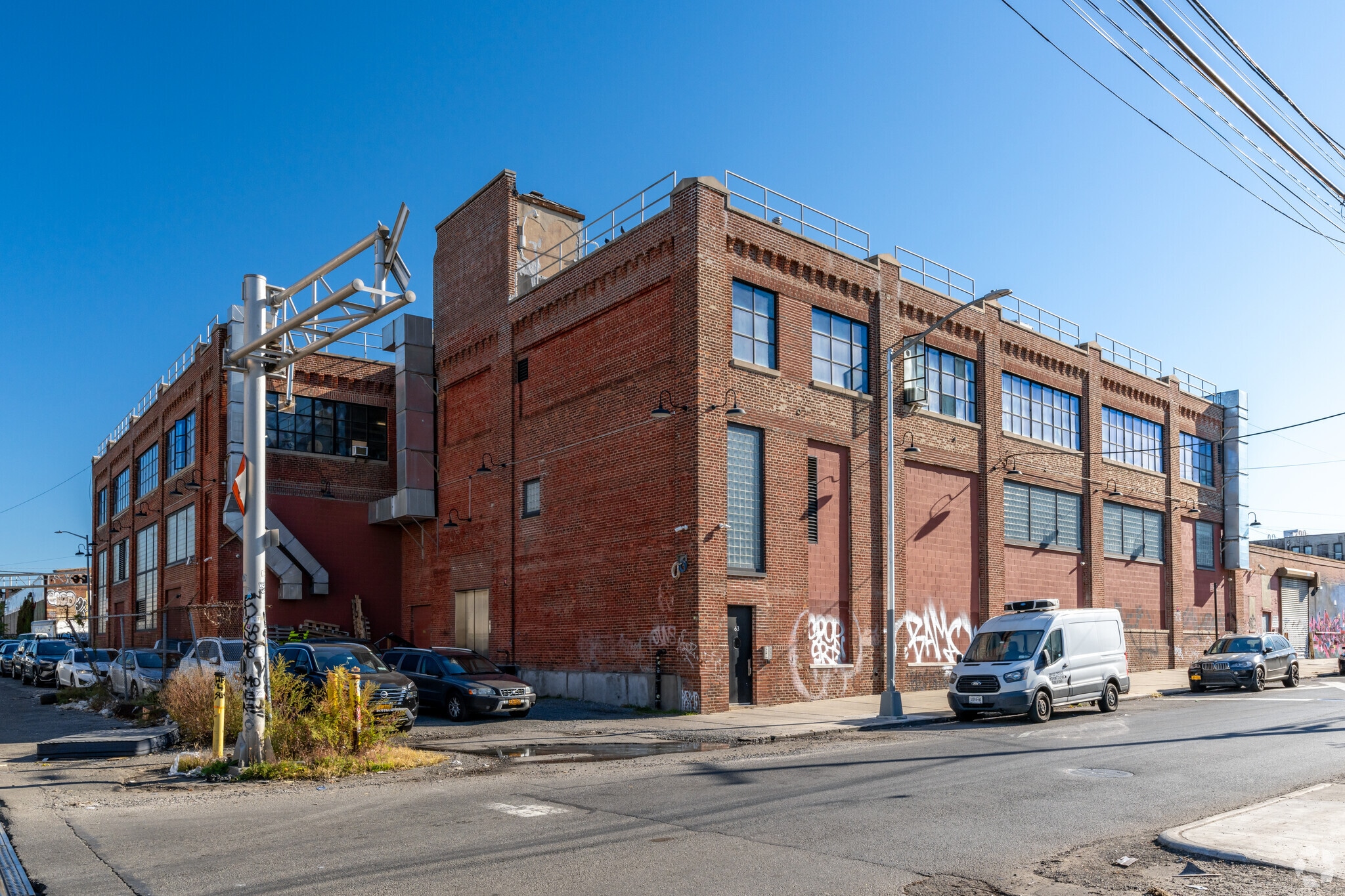 63 Woodward Ave, Ridgewood, NY for lease Primary Photo- Image 1 of 7