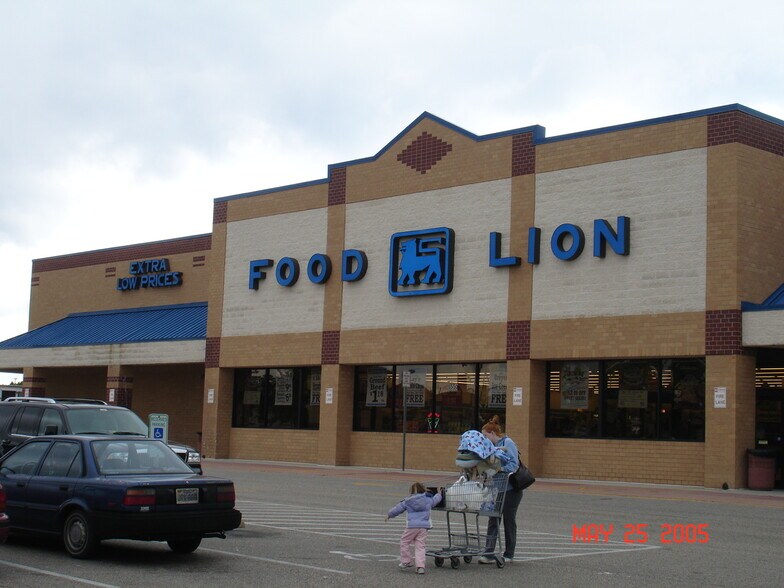 6545 Hampton Roads Pkwy, Suffolk, VA à louer - Photo du bâtiment - Image 3 de 14