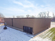 11021 Kaw Dr, Edwardsville KS - Warehouse