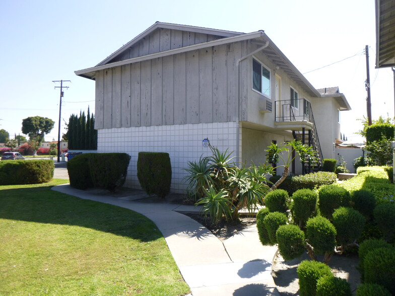 13131 Magnolia St, Garden Grove, CA à vendre - Photo du b timent - Image 2 de 10