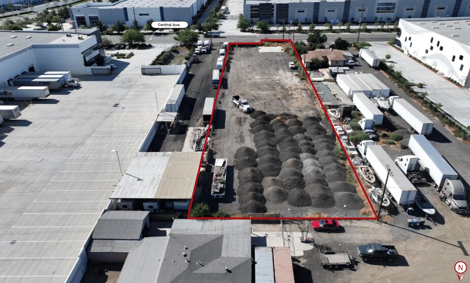 536 Central Ave, San Bernardino, CA à louer - Photo du bâtiment - Image 3 de 4