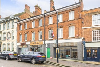 Plus de détails pour 36 High St, Newport Pagnell - Commerce de détail à louer