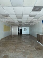 2713 NW 79th Ave, Doral, FL à louer Photo intérieure- Image 1 de 2