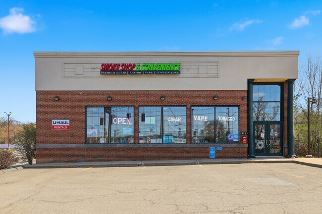 More details for 613 Queen St, Southington, CT - Retail for Sale