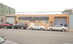 45-24 Vernon Blvd, Long Island City, NY for lease - Primary Photo - Image 1 of 1