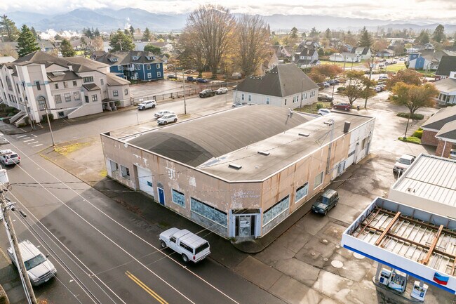 Plus de détails pour 2105 4th St, Tillamook, OR - Industriel à vendre