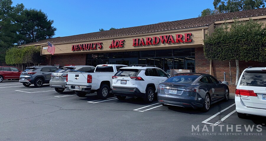 30000-30030 Town Center Dr, Laguna Niguel, CA à louer - Photo du bâtiment - Image 2 de 4