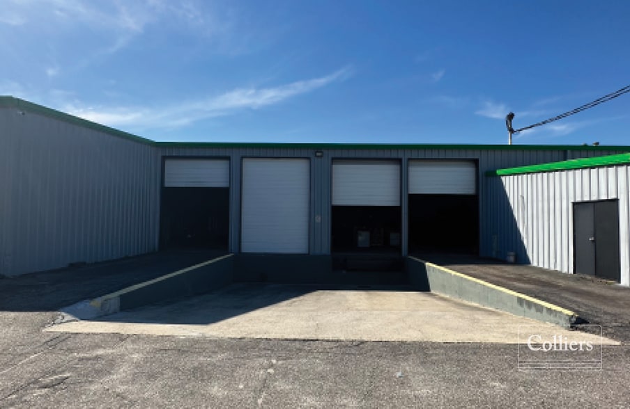 408 N Springs Rd, Columbia, SC à louer - Photo du bâtiment - Image 2 de 16