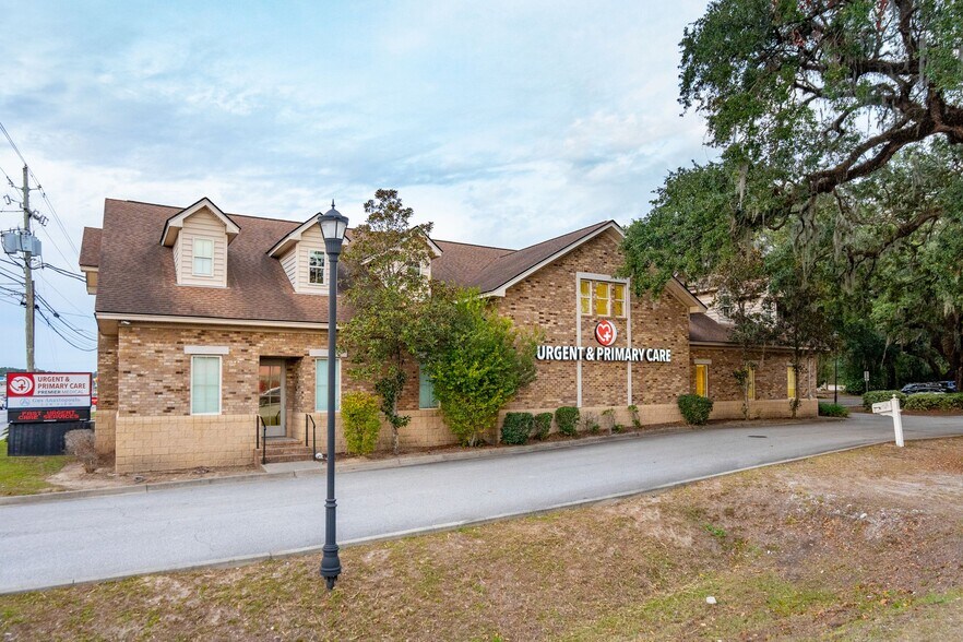 5880 Rivers Ave, North Charleston, SC à vendre - Photo du bâtiment - Image 2 de 45