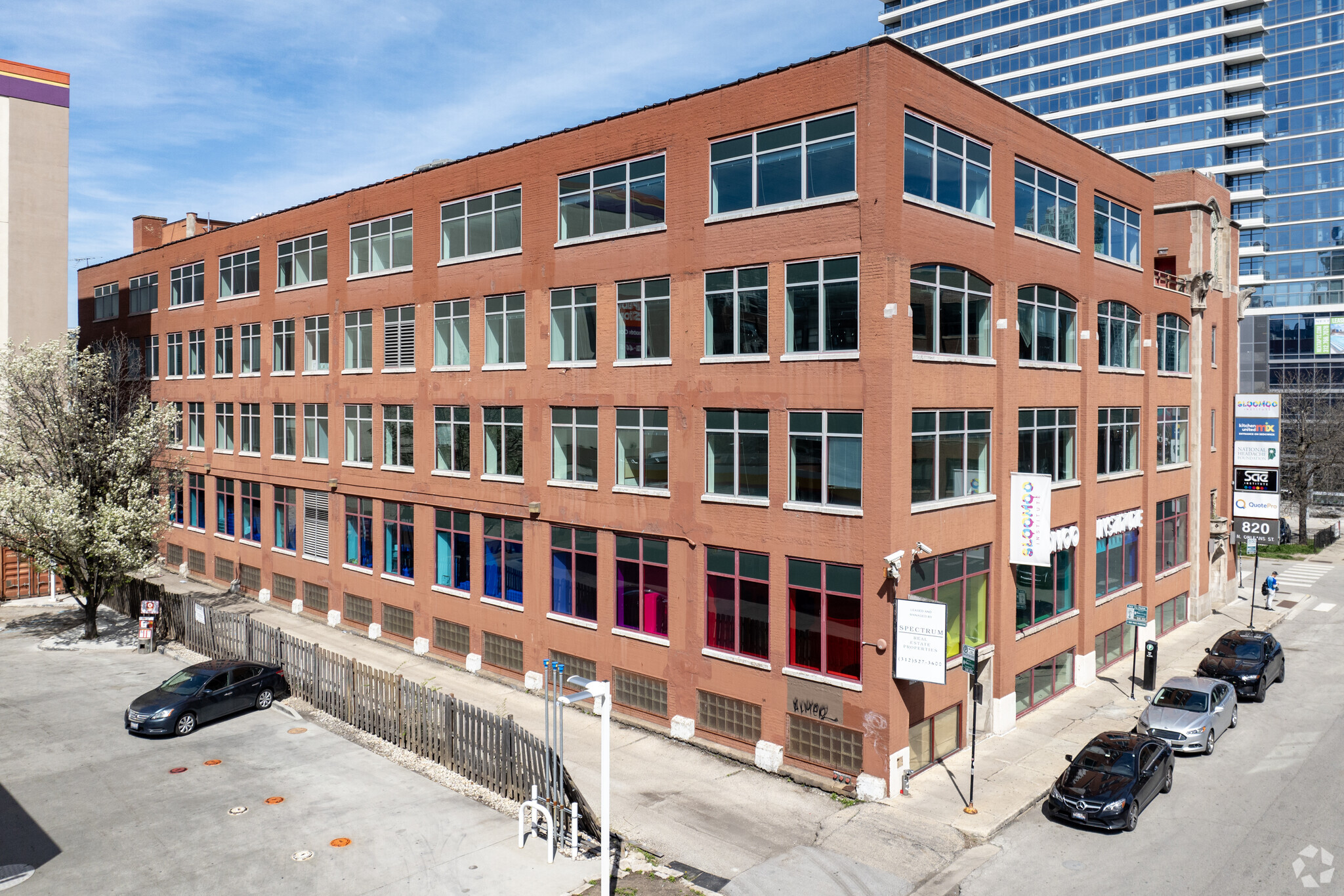 820 N Orleans St, Chicago, IL for lease Building Photo- Image 1 of 19