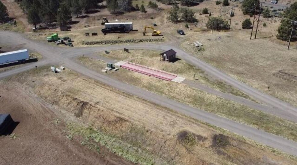 24221 US-97 Hwy, Klamath Falls, OR à vendre - Photo du bâtiment - Image 3 de 48