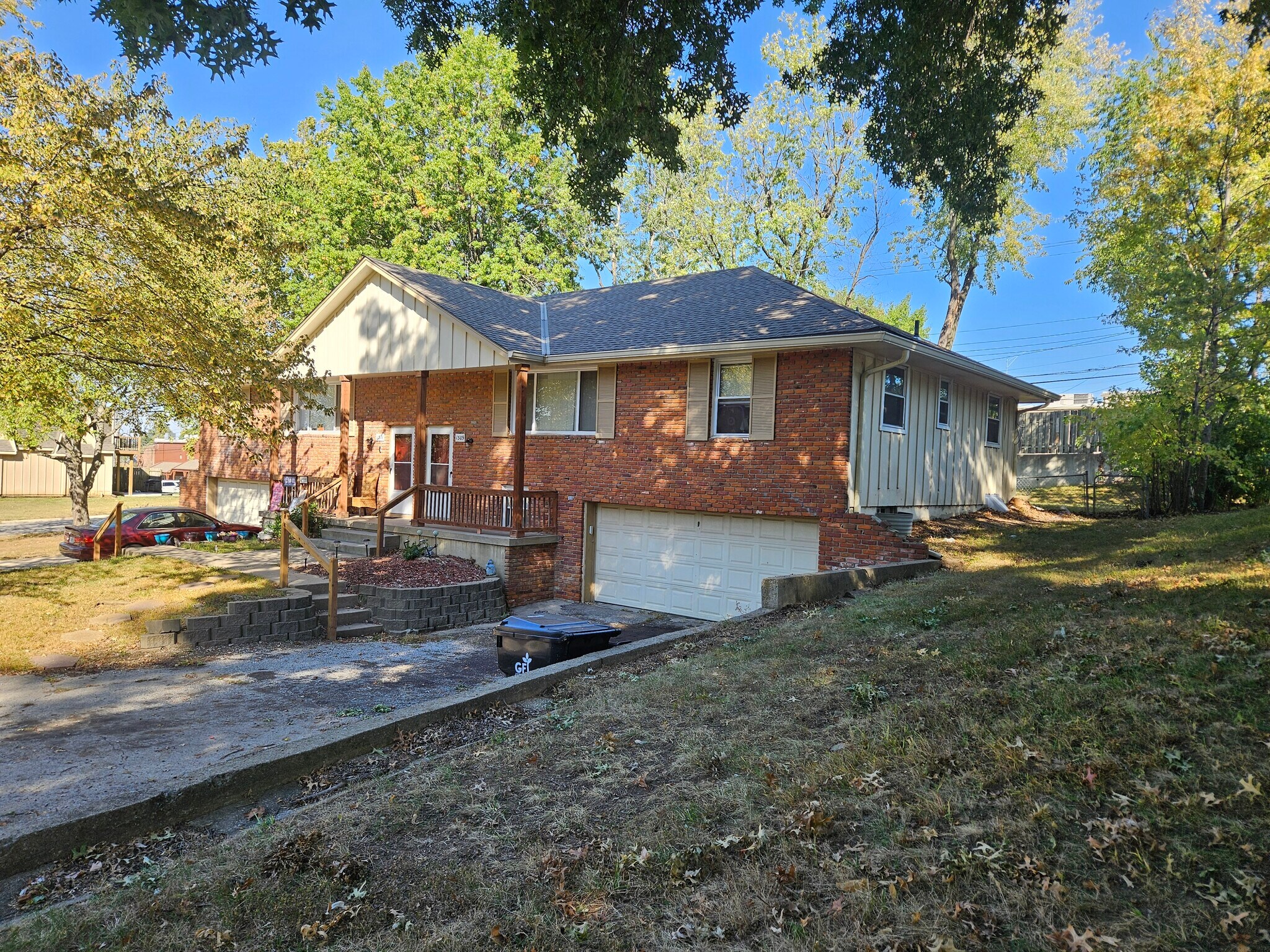 1309 SW Sunset St, Blue Springs, MO à vendre Photo principale- Image 1 de 2