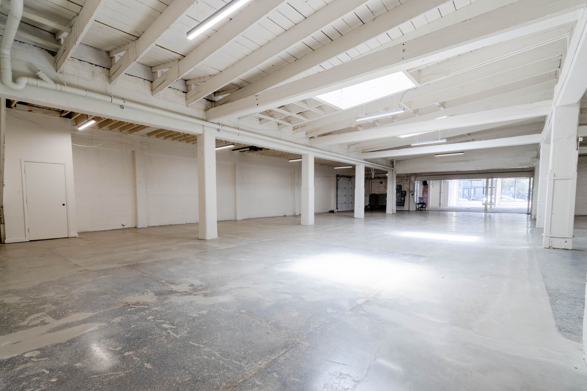 1330 Howard St, San Francisco, CA for lease Interior Photo- Image 1 of 3