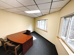 1740 Massachusetts Ave, Boxborough, MA for lease Interior Photo- Image 2 of 6