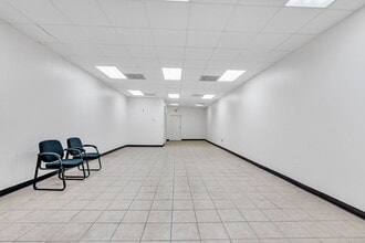 5208 Harrisburg Blvd, Houston, TX for sale Interior Photo- Image 1 of 5