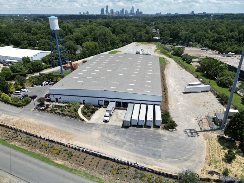 299 Dupree St, Charlotte, NC for sale - Building Photo - Image 2 of 18