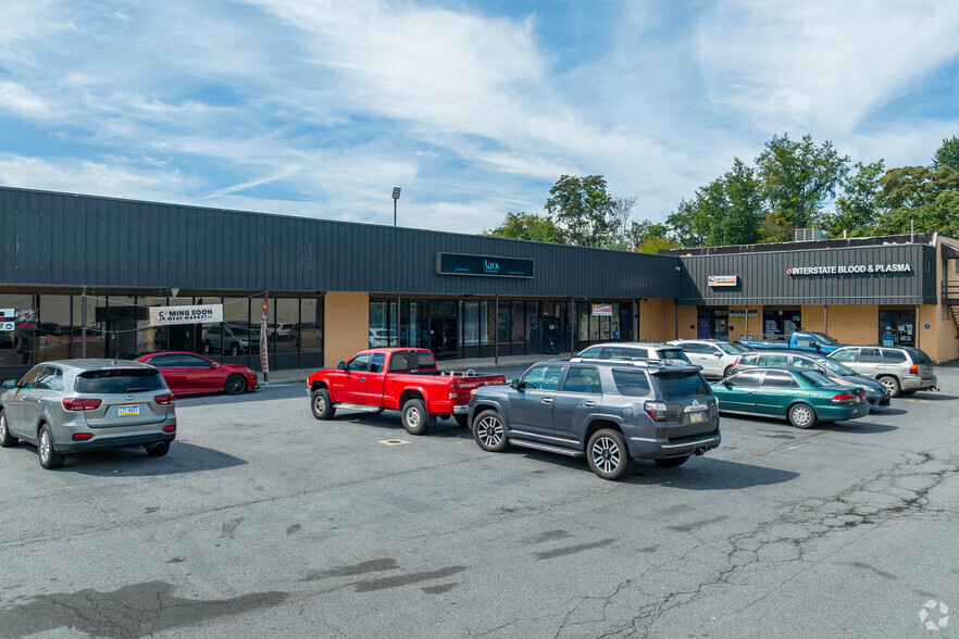 653-665 Carey Ave, Hanover Township, PA for lease - Building Photo - Image 2 of 15