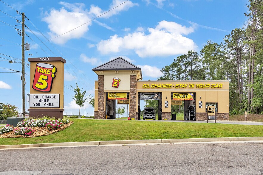 4240 Washington Rd, Evans, GA à vendre - Photo du bâtiment - Image 2 de 9