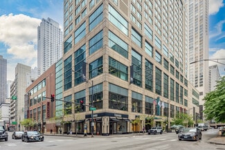 Plus de détails pour 36 E Grand Ave, Chicago, IL - Bureau/Commerce de détail à louer