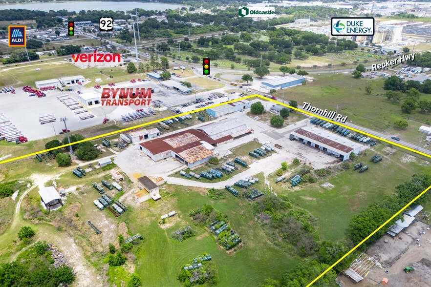 100 Thornhill Rd, Auburndale, FL à vendre - Photo du bâtiment - Image 3 de 27
