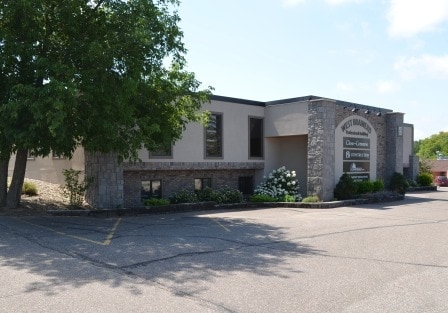 521 Charles St, Brainerd, MN for lease - Primary Photo - Image 1 of 8