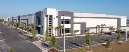 7600 Narcoossee Rd, Orlando, FL for lease Interior Photo- Image 1 of 2