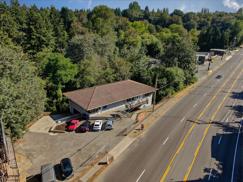 10000 Lake City Way NE, Seattle, WA à vendre - Photo du bâtiment - Image 1 de 1