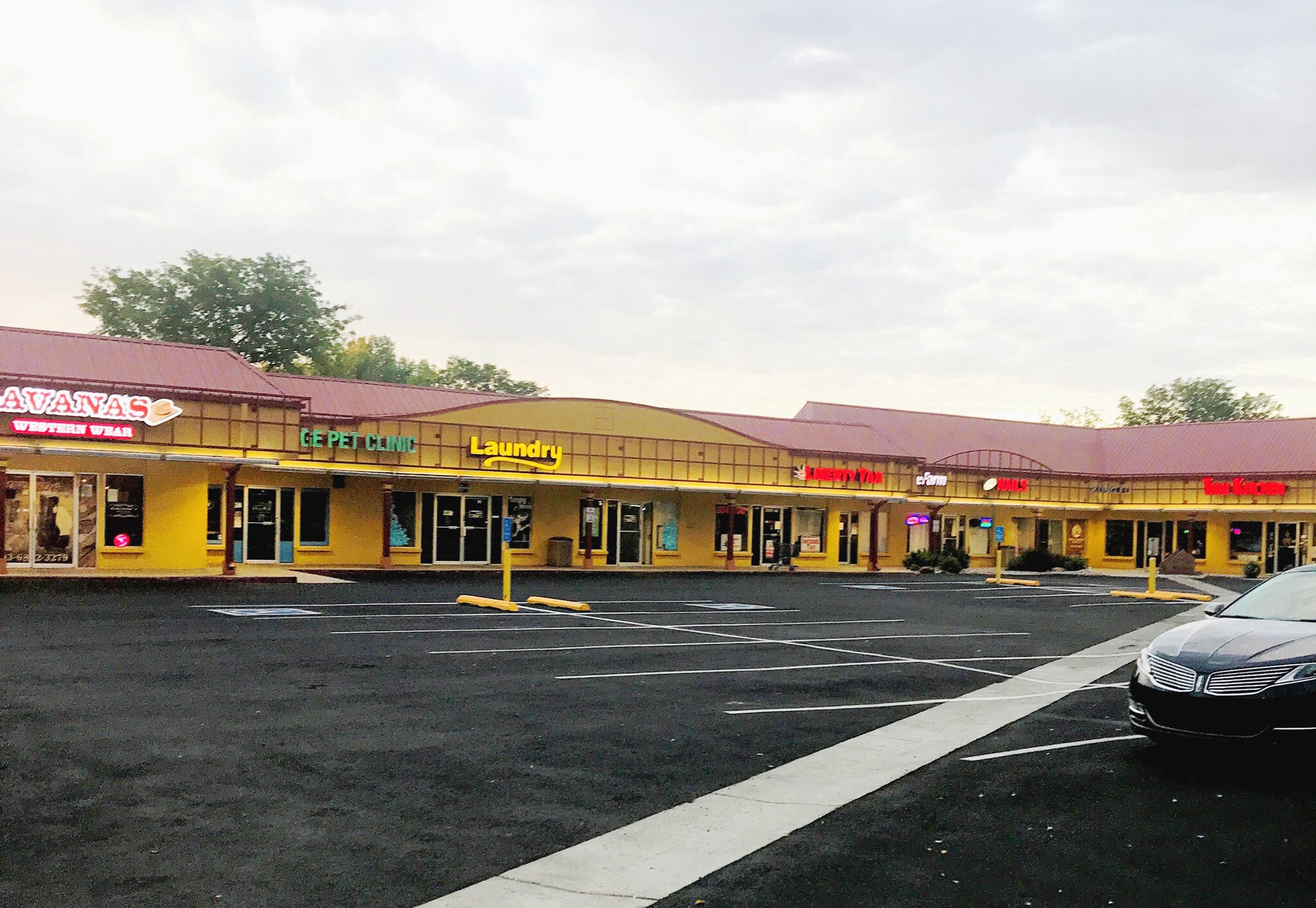 2130 Main St, Longmont, CO for lease Building Photo- Image 1 of 5
