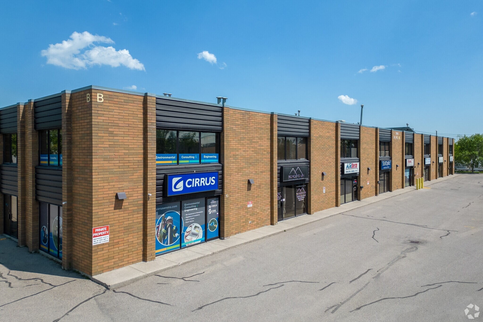 1916 30th Ave NE, Calgary, AB for lease Primary Photo- Image 1 of 5
