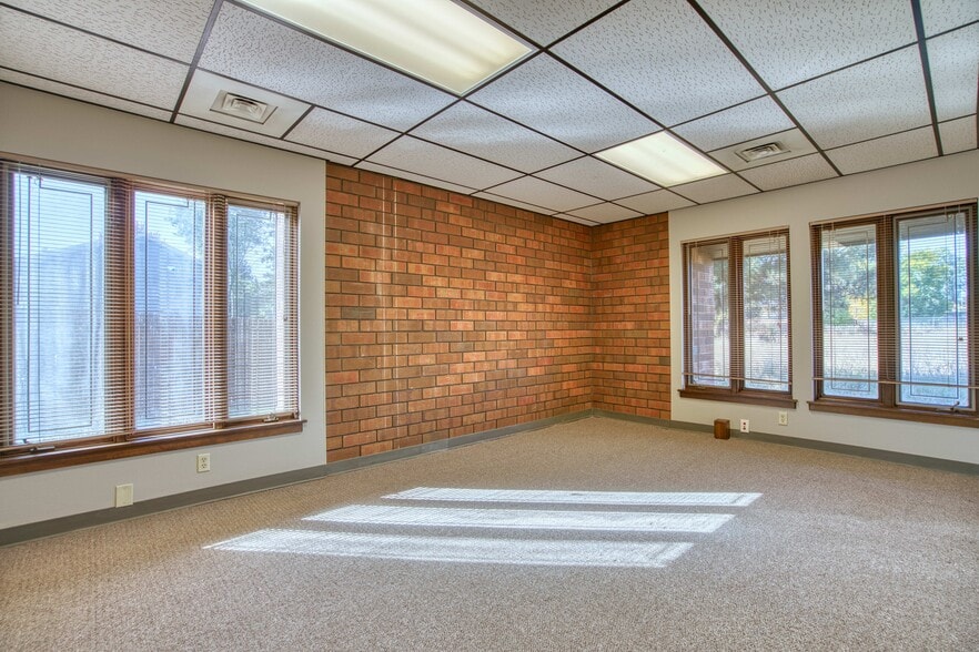 1300 Plaza Ct N, Lafayette, CO for lease - Building Photo - Image 2 of 13