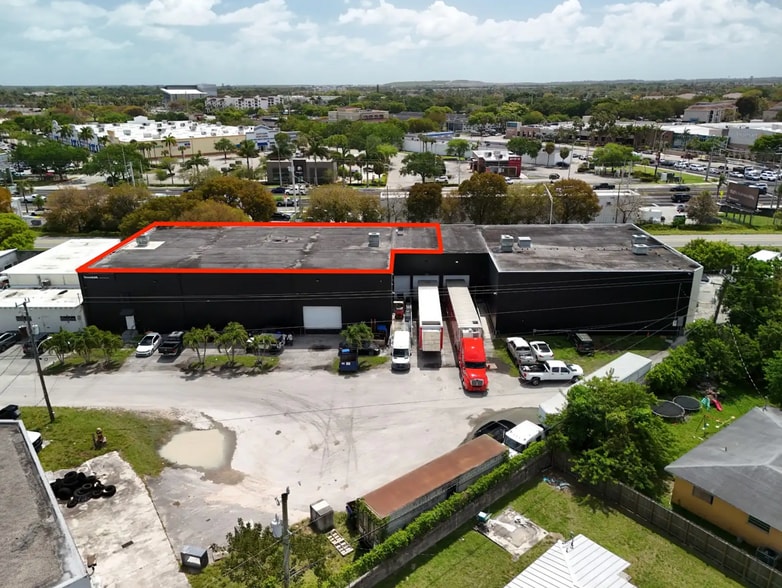 11441 SW 208th Dr, Miami, FL for lease - Building Photo - Image 2 of 21