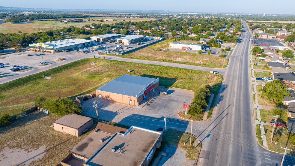 5201 Texas Ave, Abilene, TX à louer - Photo du bâtiment - Image 2 de 8