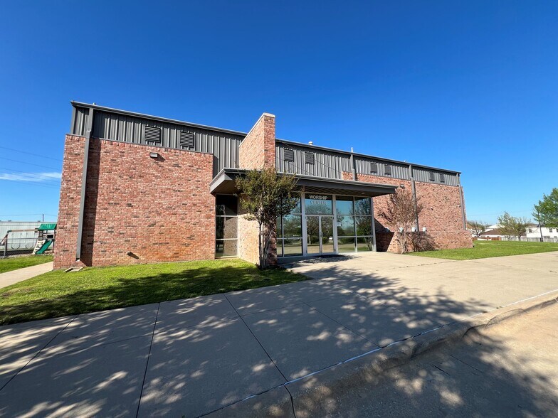 7000 Matlock Rd, Arlington, TX for lease - Building Photo - Image 3 of 15